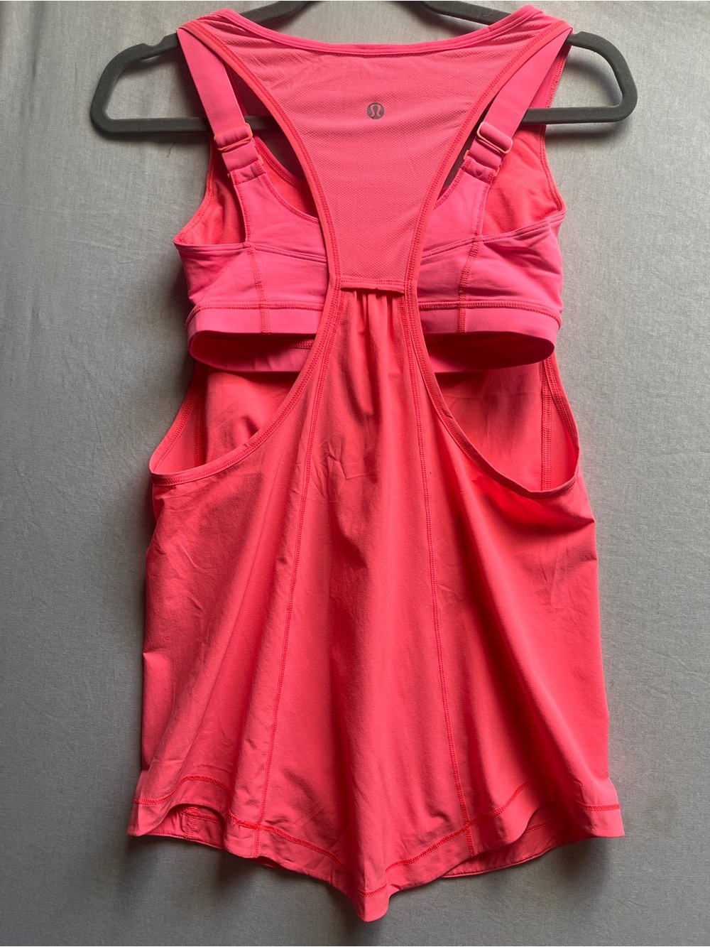 Lululemon Run For Your Money 2-in-1 Bra Tank Coral Sz 4 - Picture 3 of 8
